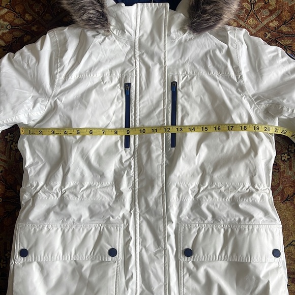 New Lands' End Women's Petite Expedition Down Winter Parka White S/P 6-8 - Picture 12 of 15